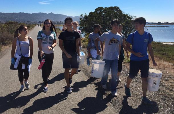 Youth & Government Group Cleans Shoreline