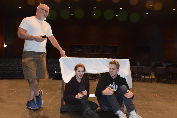 Faculty Hosts Dramas Sketch Comedy Show