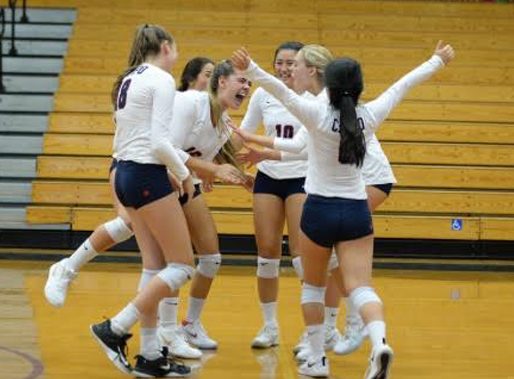 Girls Volleyball Beats Familiar Foe