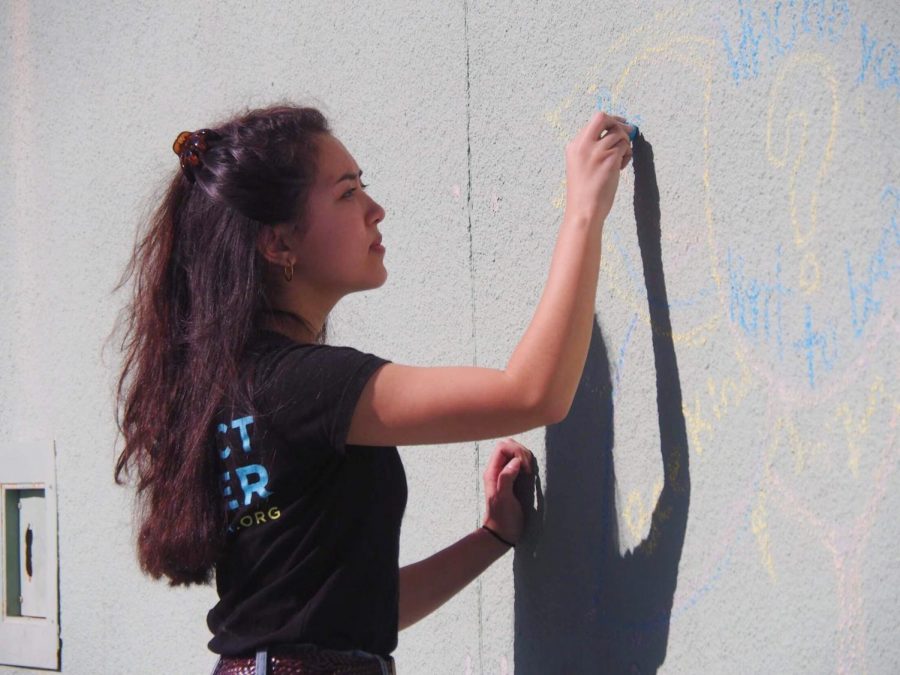 Volunteer Muralist Inspires Kindness