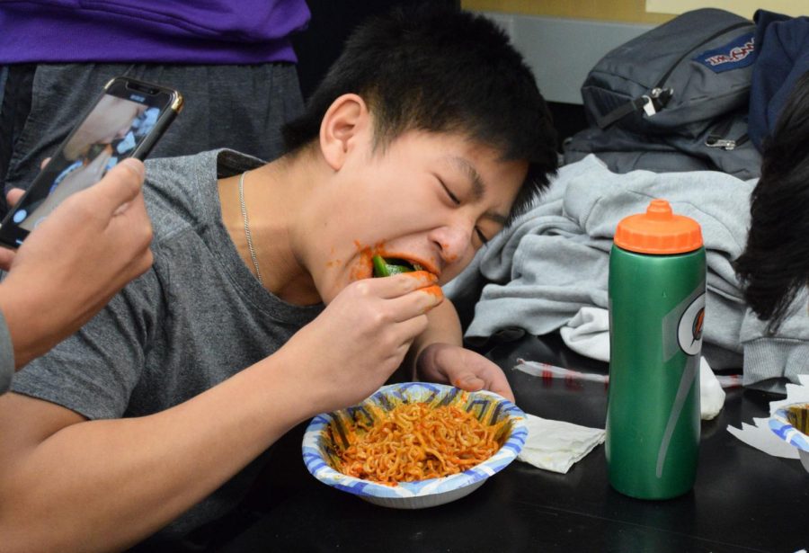 Spicy+Noodles+Bring+Competitors+to+Tears