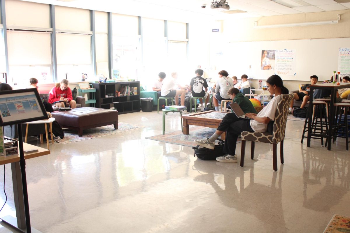 Students having lunch in the Wellness Center.